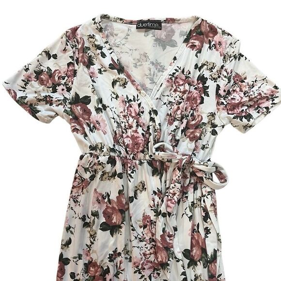 Maternity Dress - Picture 3 of 6